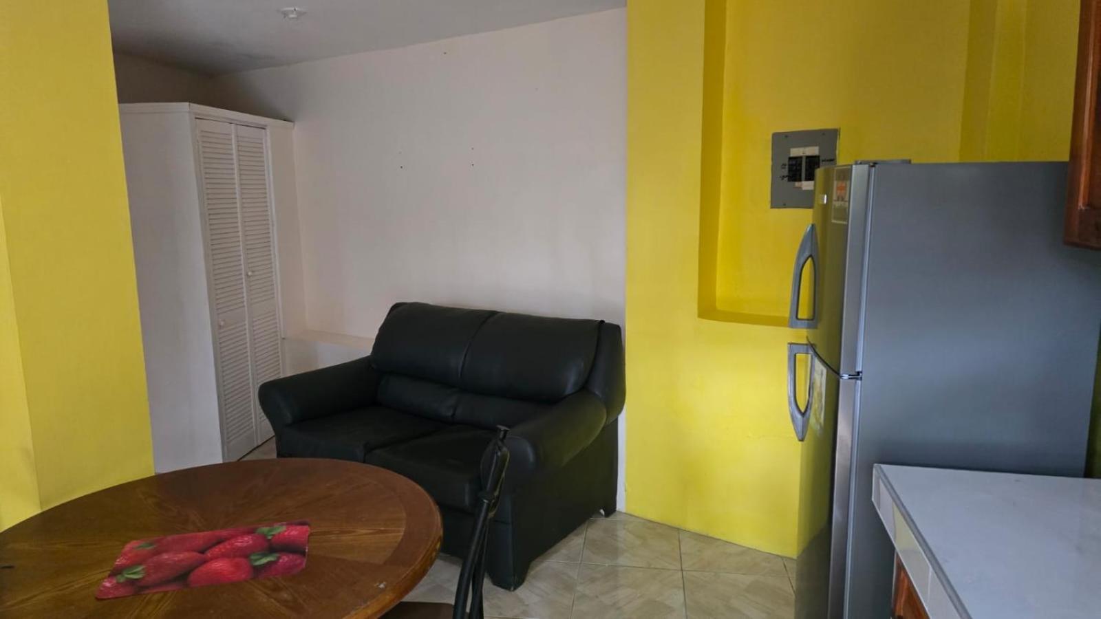 אוצ'ו ריוס Wizzy Apartment White River מראה חיצוני תמונה